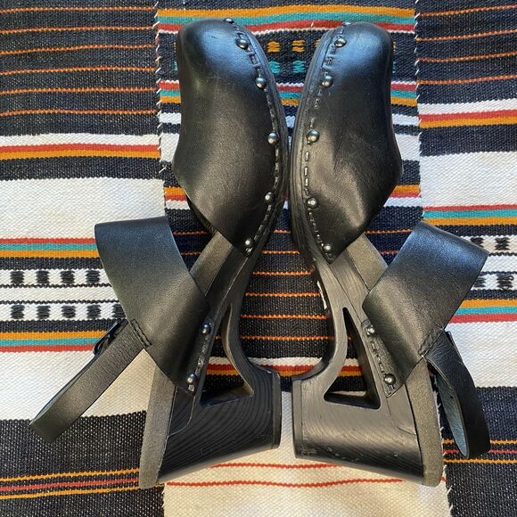 Dansko Black Thea Slingback Leather Studded Cutout Wooden Clogs. Size 40/9.5. - Picture 2 of 9
